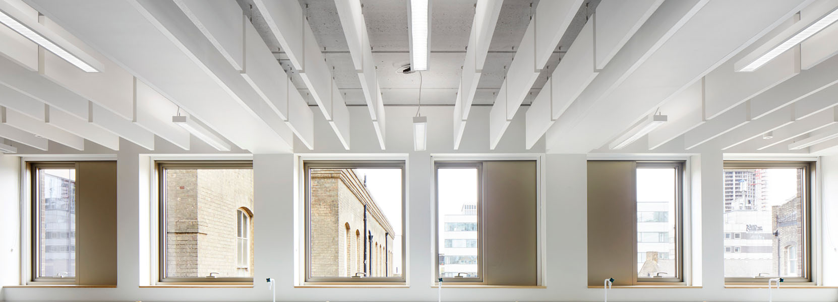 Ecophon Solo™ - School application