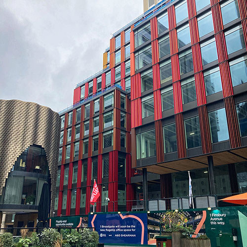 The completed installation at 1 Broadgate