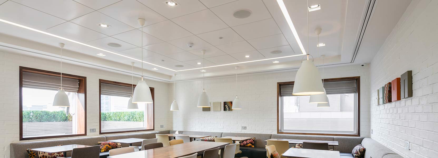 Knauf Armstrong Metal Lay In Office Interior